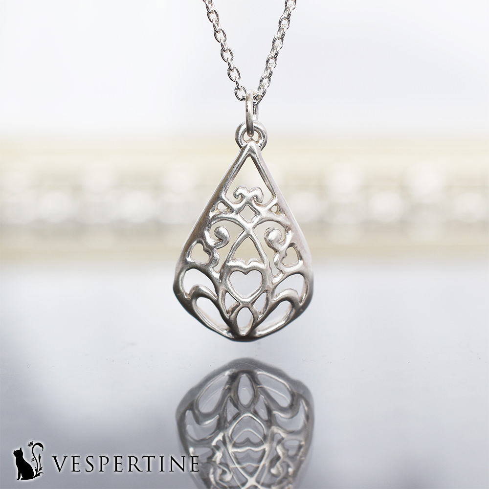 透かし雫のネックレス（石なし）